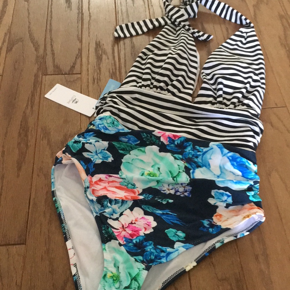 Gorgeous Cupshe one piece